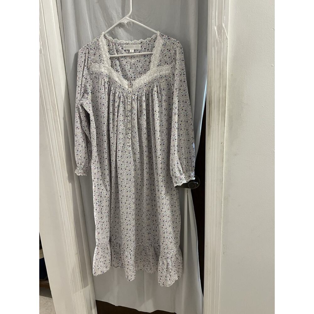 Eileen West White Floral Nightgown with Lace Trim